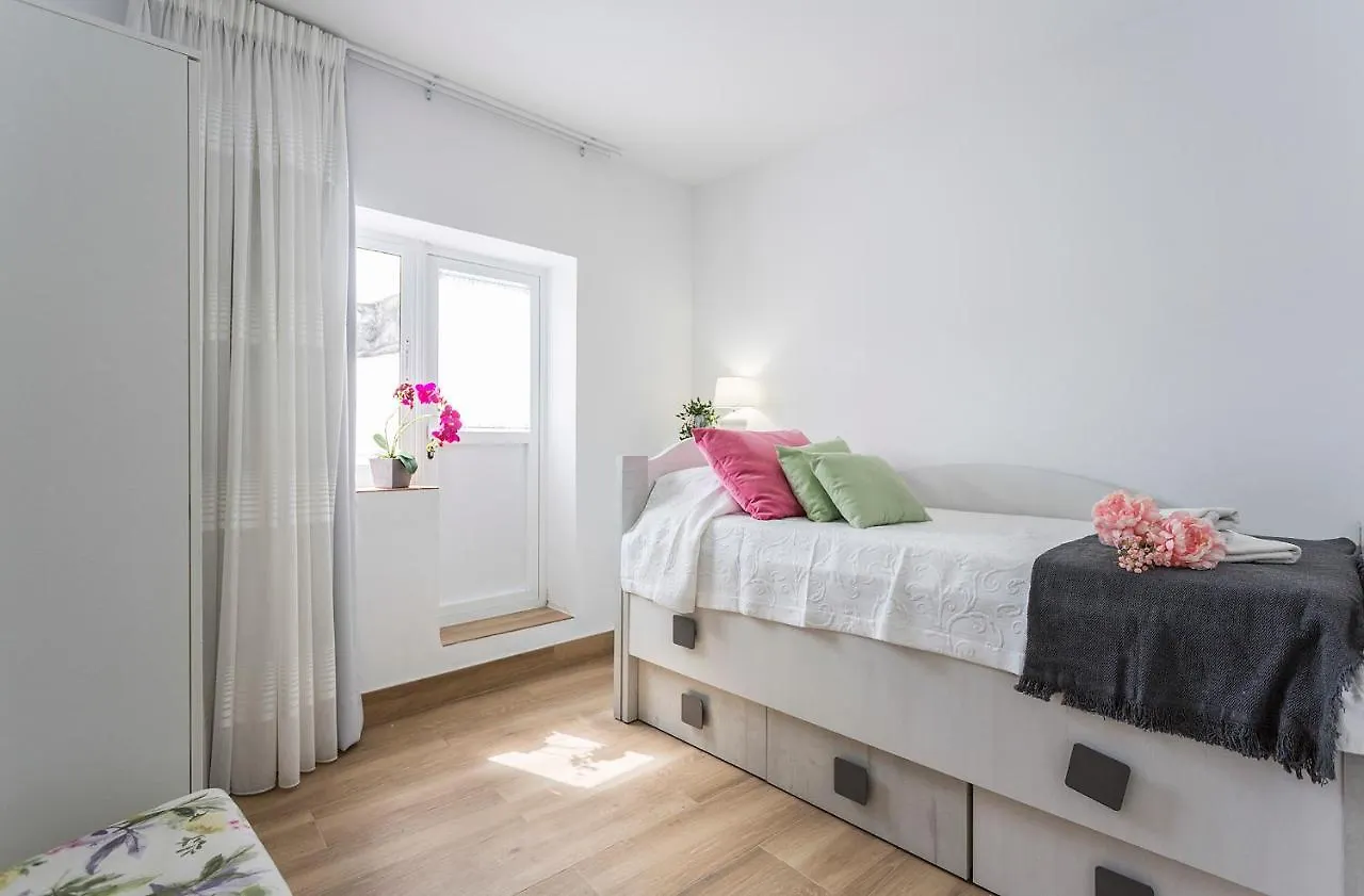 San Miguel 2 Rooms 1 Bano 헤레스